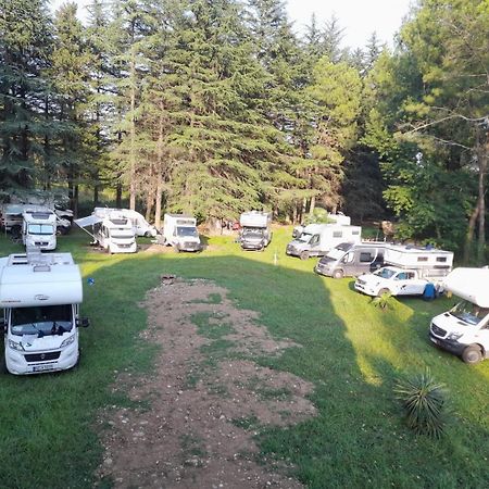 Imeri Park Hotel Kutaisi Eksteriør bilde